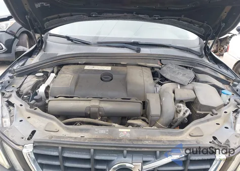 2011 Volvo Xc60 3.2/3.2 R-Design from USA, damaged, VIN YV4952DL6B2175253